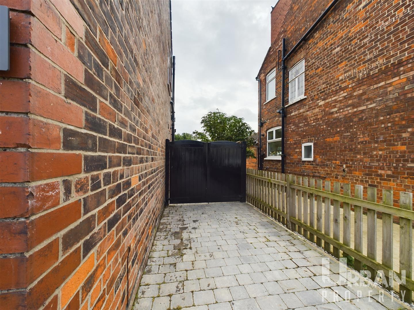 James Reckitt Avenue, Hull Urban Property